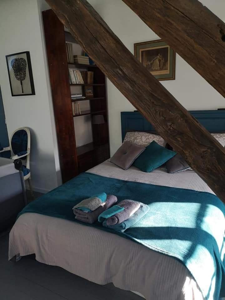 Villa Au Coeur De Mortagne, Un Balcon Sur Le Perche Exterior foto